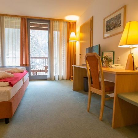Hotel Bergkristall ヴィルダルペン エクステリア 写真