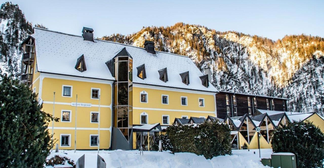 Hotel Bergkristall ヴィルダルペン エクステリア 写真