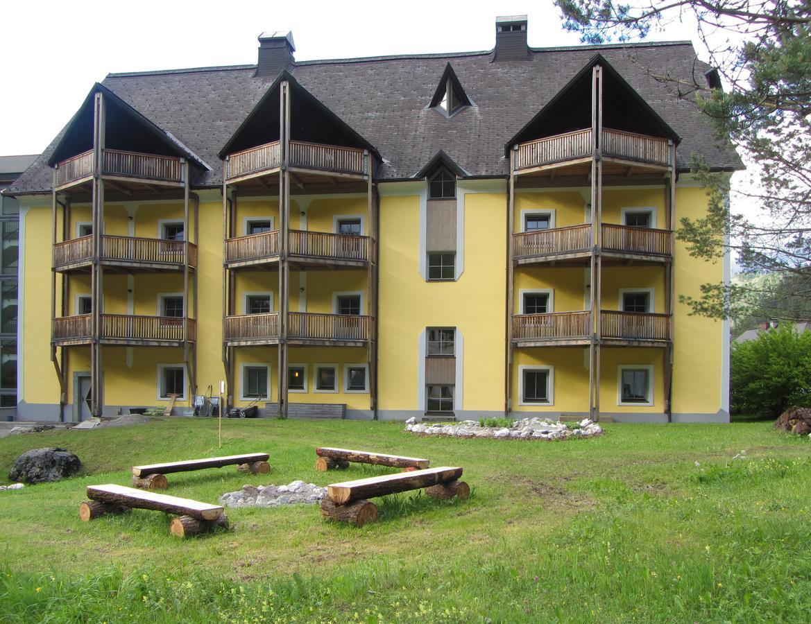 Hotel Bergkristall ヴィルダルペン エクステリア 写真