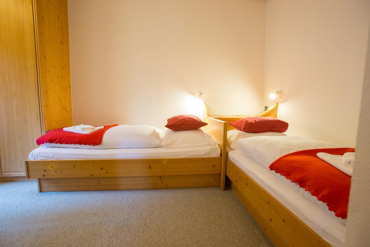 Hotel Bergkristall ヴィルダルペン エクステリア 写真